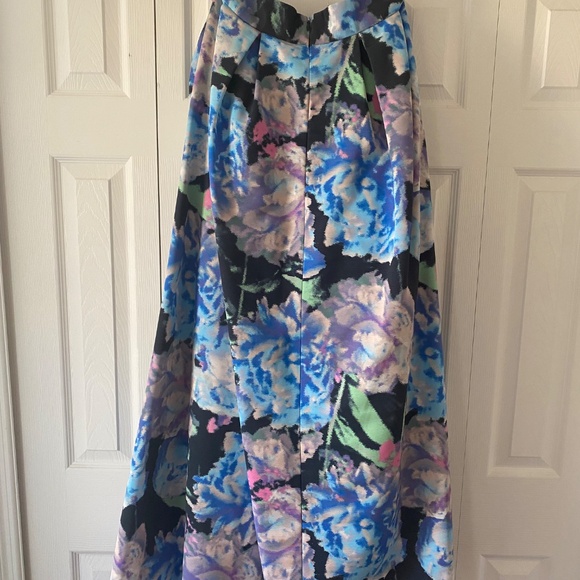 Eliza J Pleated Maxi Floral Skirt - Picture 2 of 2
